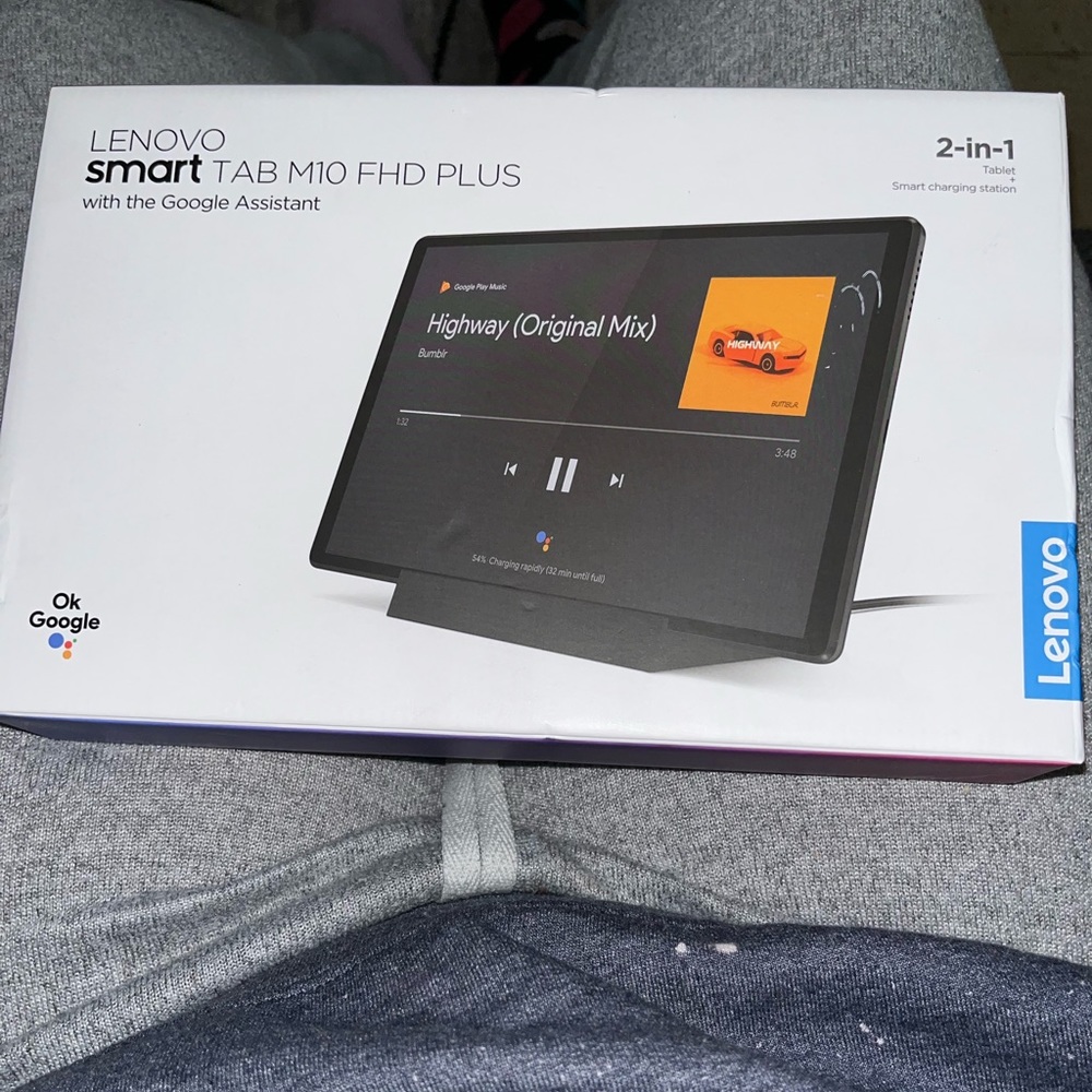 Lenovo smart tablet